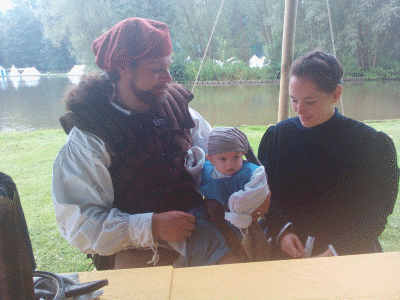 de Commines samen met Catharina en een baby